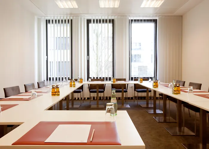 Vienna House Easy By Wyndham Vaihingen 4*