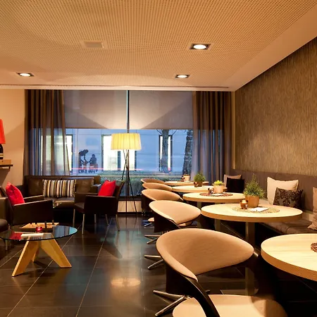 Vienna House Easy By Wyndham Vaihingen Hotel 4*