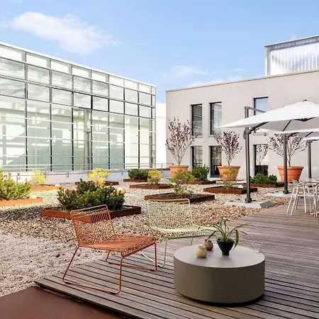 Vienna House Easy By Wyndham 4*