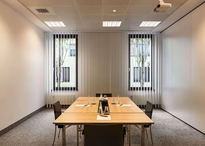 Vienna House Easy By Wyndham Vaihingen Hotell 4*